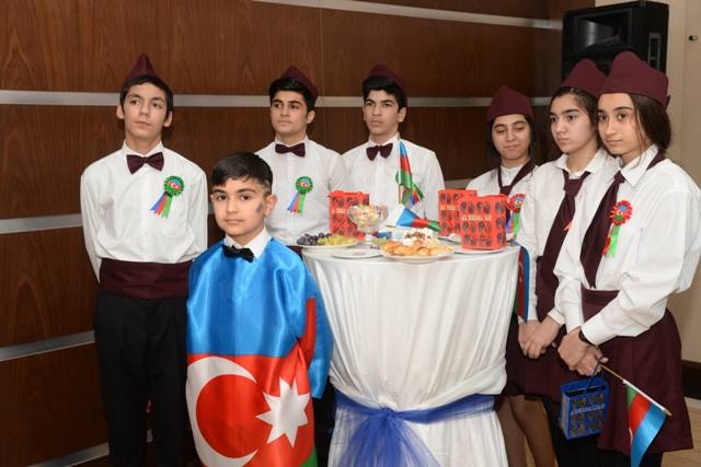Nəsimi rayon məktəbliləri növbəti dəfə "Ölkəmizi tanıyaq" adı altında maarifləndirici tur-aksiyada iştirak edəcəklər