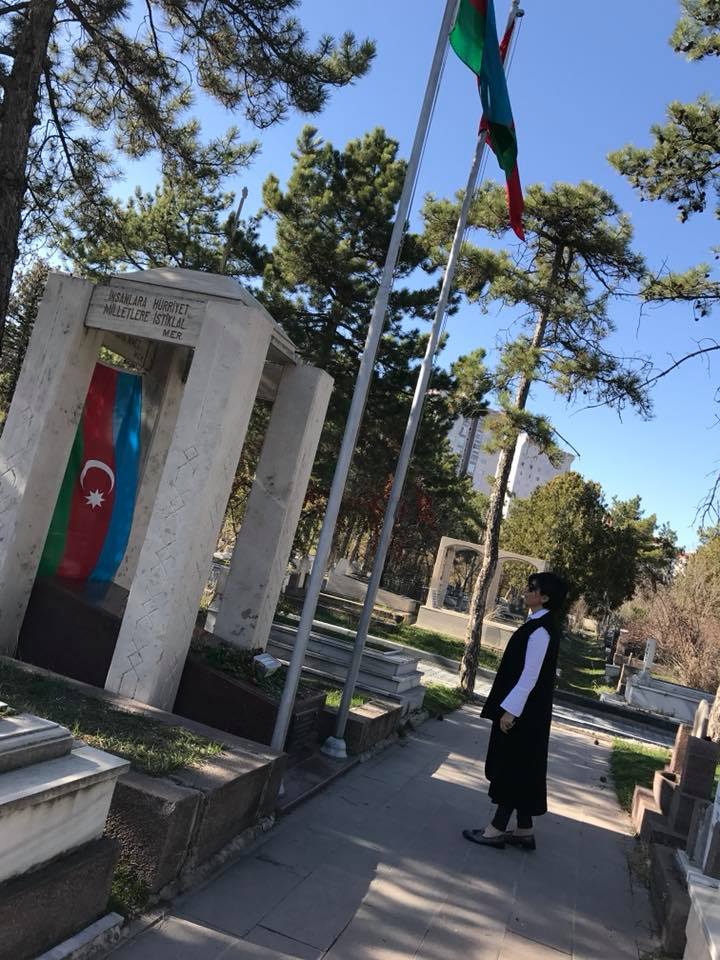 Rəsulzadənin xanımının məzarı tapıldı (FOTOLAR)