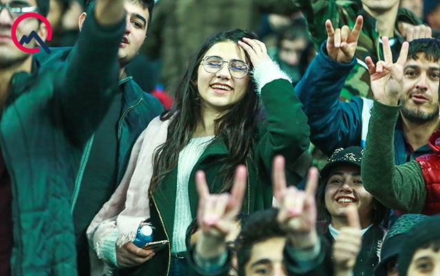 "Qarabağ" - "Çelsi" matçının xanım azarkeşləri (FOTOLAR)
