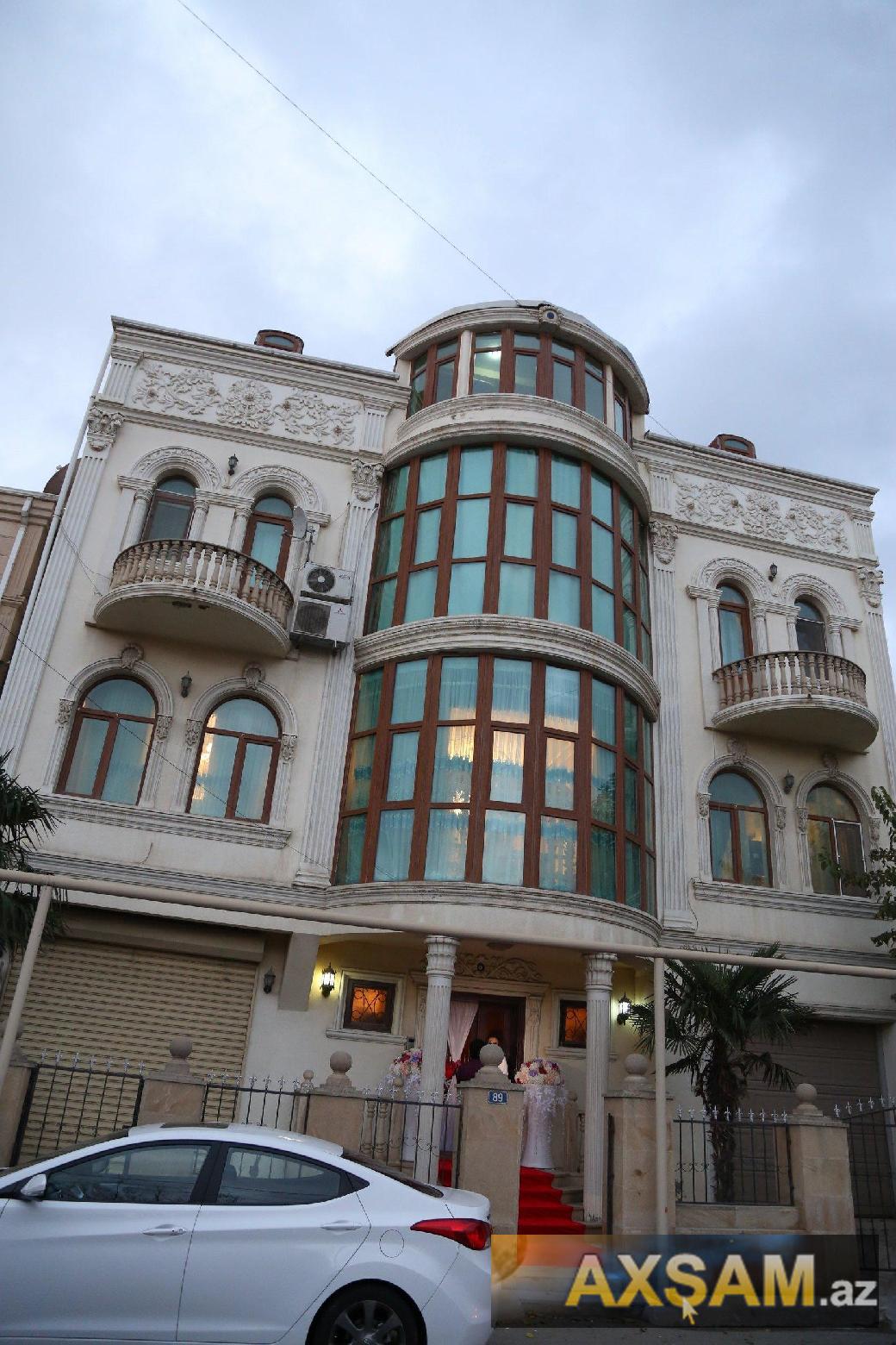 Könül Kərimovanın dördmərtəbəli villası – Fotolar