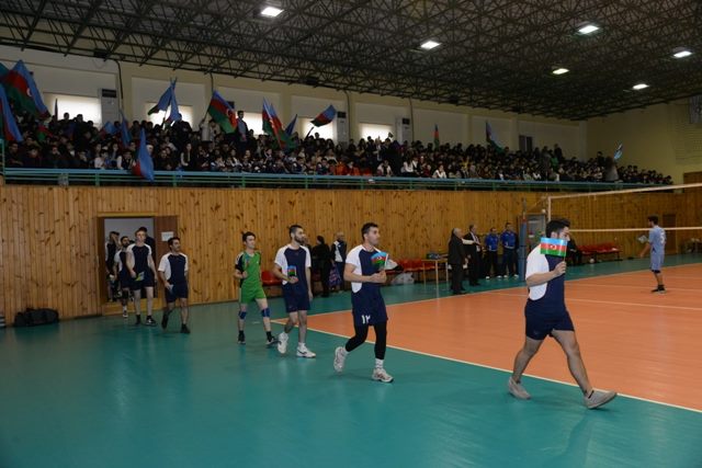 Nəsimi rayonunda Ümummilli Lider Heydər Əliyevin xatirəsinə həsr edilmiş voleybol üzrə turnirə yekun vurulmuşdur.