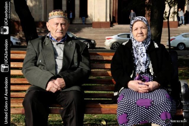 Kamal: "Məqsədim Azərbaycanda çəkəcəyim porno filmə könüllü aktrisa tapmaqdır" - FOTO