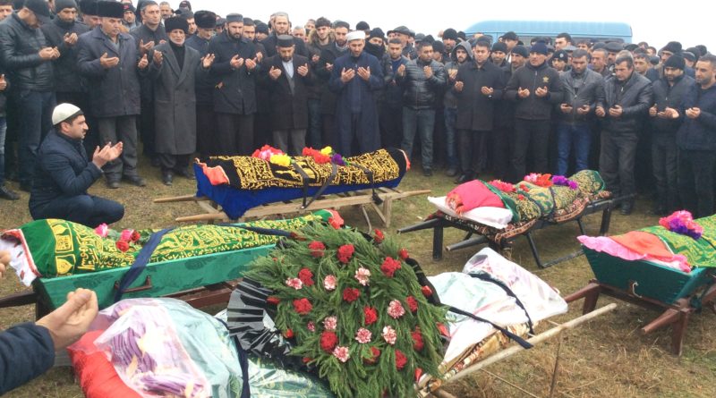 Erməninin öldürdüyü beş azərbaycanlı gənc dəfn olundu - Foto