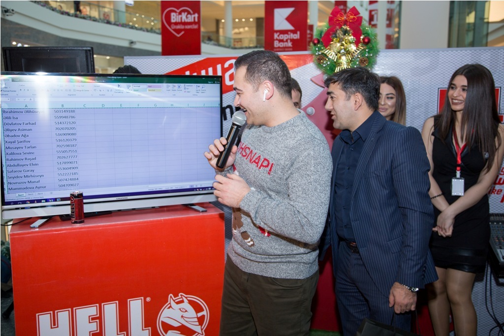 HELL enerji içkisi iPhoneX hədiyyə etdi - FOTOLAR