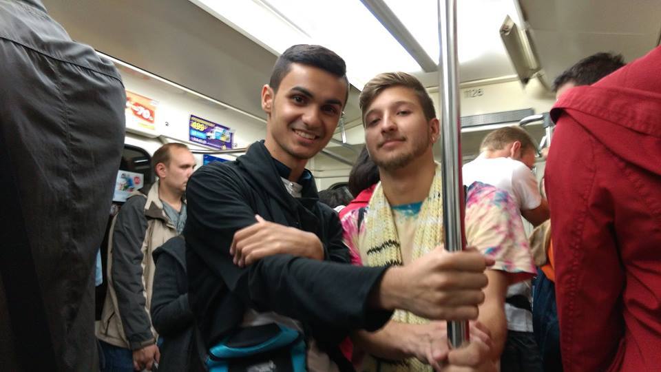 Metroda özünü öldürən gənc: "Metro mənim sevgimdir, ən böyük sevgim" - FOTOLAR