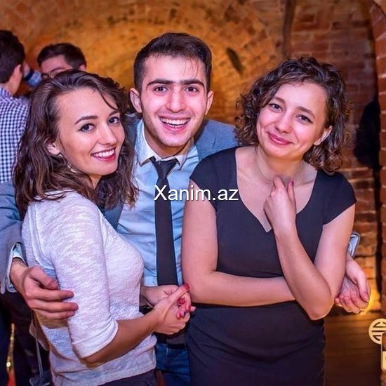Bu da aparıcı Xoşqədəmin heç yerdə görməyiniz 19 yaşlı oğlu Zaur - FOTOLAR