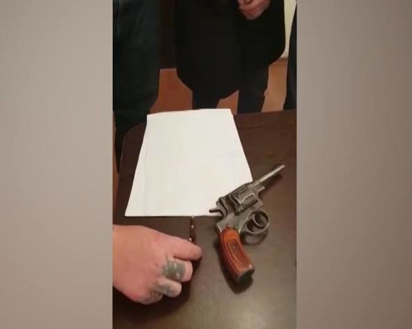 Bakıda silah alverçisi həbs olundu – FOTO