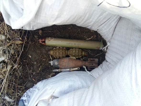 Ağstafada mərmi və qumbaralar tapılıb – FOTO