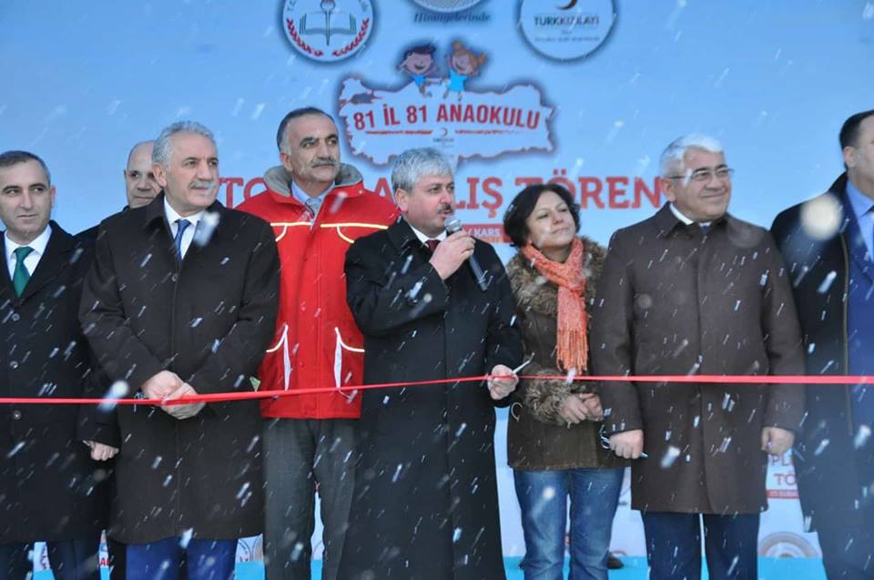 Mübariz Mənsimov Türkiyədə məktəb tikdirdi - FOTO