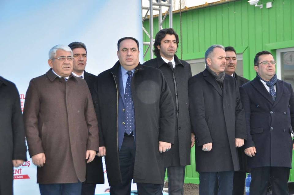 Mübariz Mənsimov Türkiyədə məktəb tikdirdi - FOTO