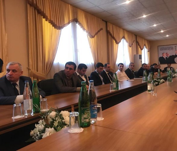 Eynulla Fətullayevdən generala sual: “Hansı nazirin oğlu orduda xidmət edir?...”