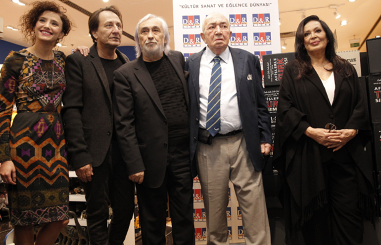 Türkan Şoraydan ETİRAF: "Bu günlərə gəlməyimi ona borcluyam"