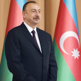 Prezidentliyə namizədlərimizin keçmişi - FOTO