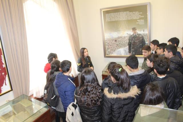 Nəsimi rayon məktəbliləri Memorial Soyqırım muzeyində