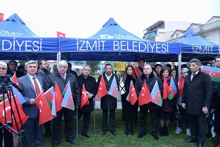 İzmitdə Xocalı soyqırımının 26-cı ildönümünə həsr edilmiş tədbirlər keçirilir