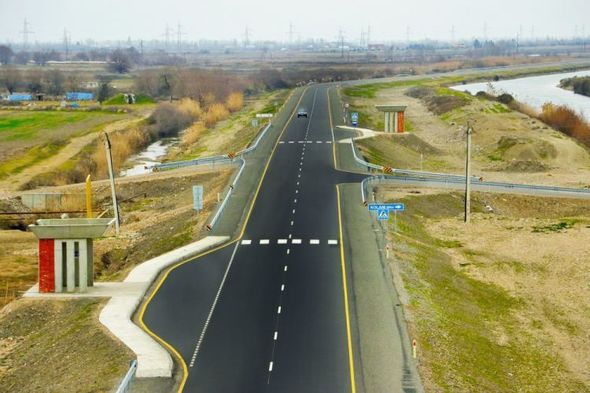 Azərbaycanda yeni yol istifadəyə verildi – FOTO