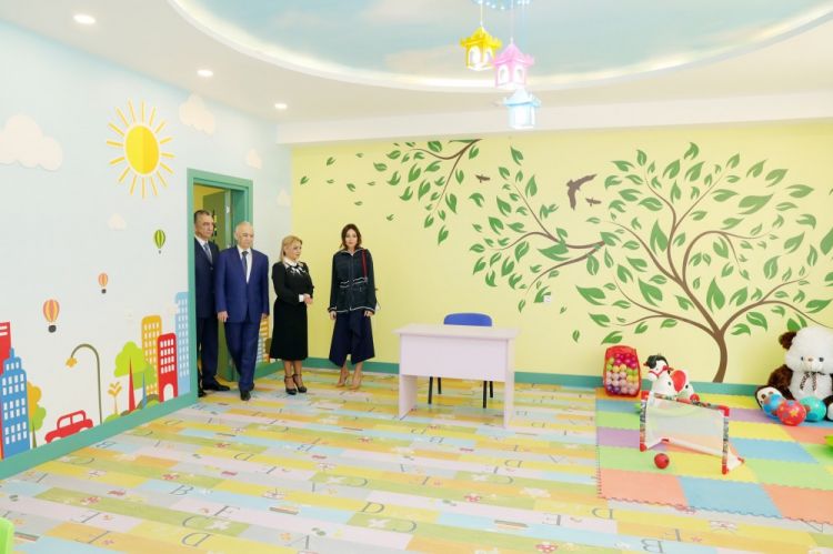 Mehriban Əliyeva uşaq bağçasının açılışında - FOTOLAR
