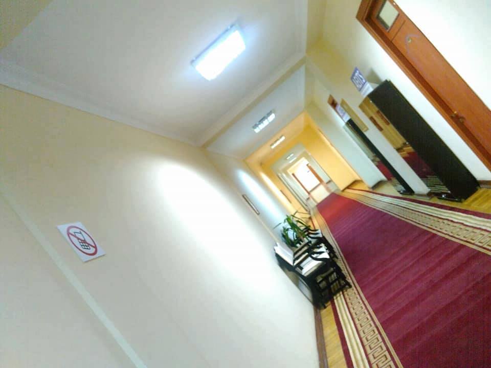 AMEA işçilərinə ŞOK QADAĞA - FOTOFAKT