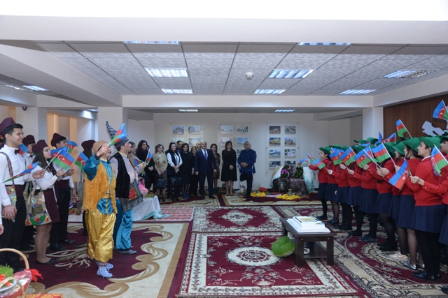 Nəsimi rayon məktəbliləri “Ölkəmizi tanıyaq” layihəsi üzrə Naxçıvan Muxtar Respublikasına səfərə hazırlaşırlar