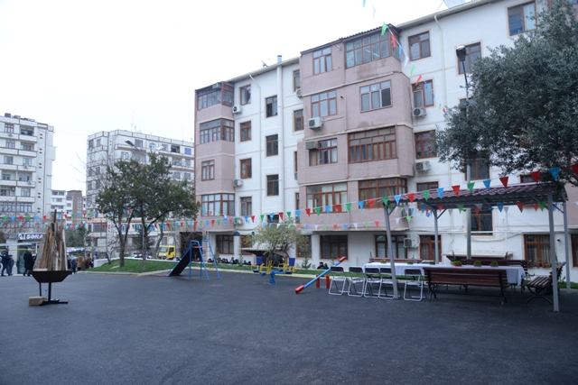 Nəsimi rayonunda bayram ərəfəsində növbəti “Abad həyət” sakinlərin istifadəsinə verildi