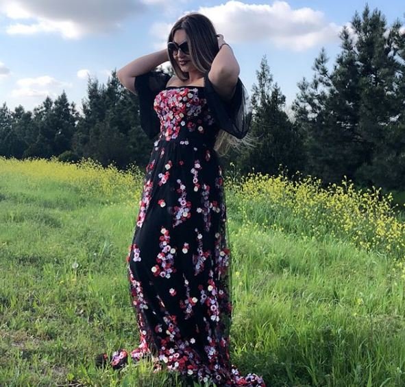 Bu da Şəbnəm Tovuzlunun bahalı avtomobili - FOTO