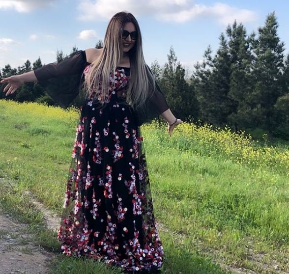 Bu da Şəbnəm Tovuzlunun bahalı avtomobili - FOTO