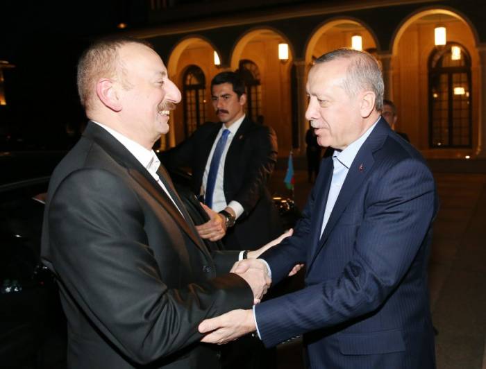 İlham Əliyev Ərdoğanla birgə şam edib - FOTOLAR
