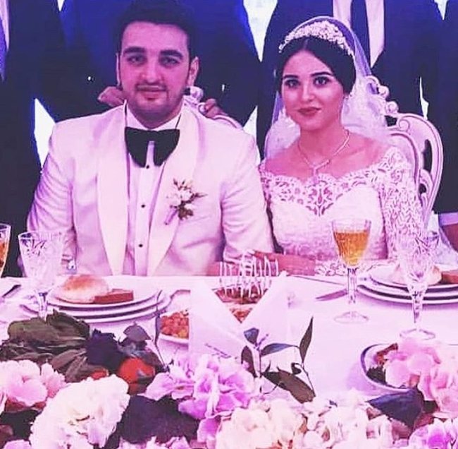 Bu da aparıcı Zaurun həyat yoldaşı Səbinə - FOTO