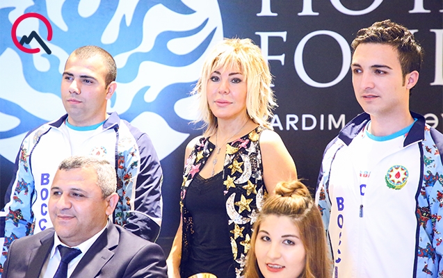 Prezidentin qızı məşhurlarla bir arada - FOTO - VİDEO