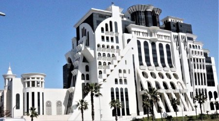 AZAL borc içində batır, Əsgərovların biznesi çiçəklənir: 31 milyon dollarlıq otel...