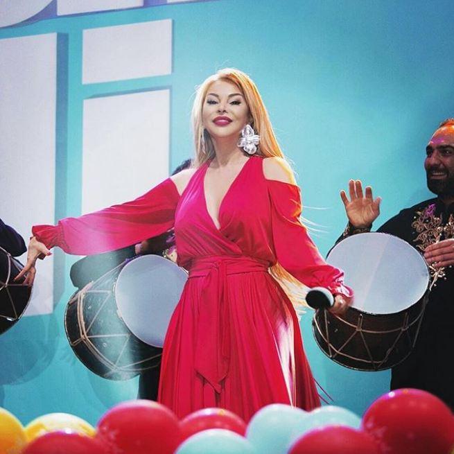 Məşhurlarımızın geyimlərinin qiyməti: 3965 manat - FOTO