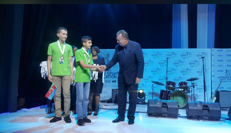 Azərbaycanlı şagirdlər Botsvanada 5 medal qazandılar - Fotolar