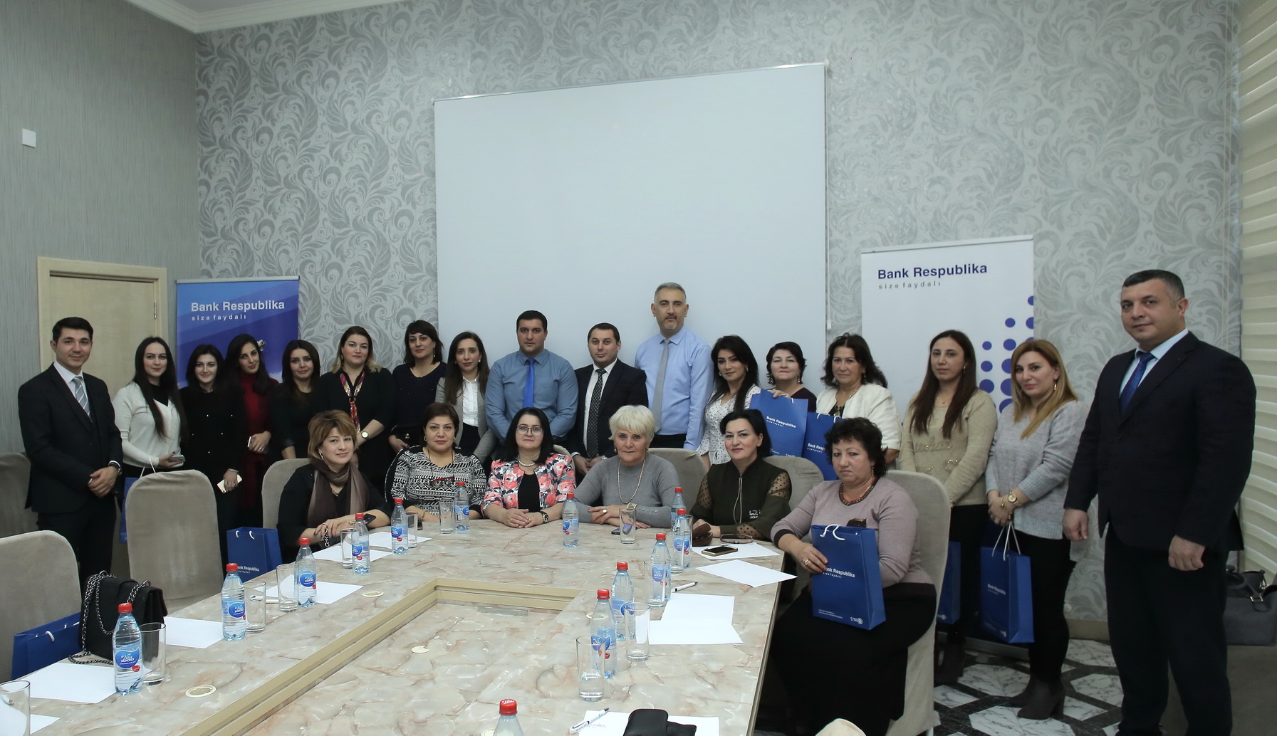 Bank Respublikadan qadın sahibkarları dəstəkləyən layihə - FOTOLAR