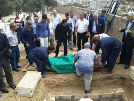 Narkotik istifadəçisi olan azərbaycanlı məşhurun ölüm səbəbi bilindi