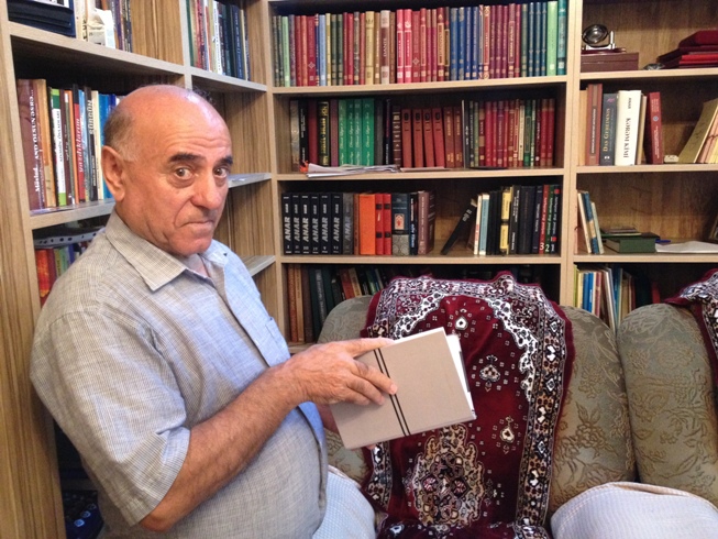 “Bu şirkət hamını boğaza yığıb” - “Azercell”in dövlət dilini təhqir etməsi hiddət doğurdu