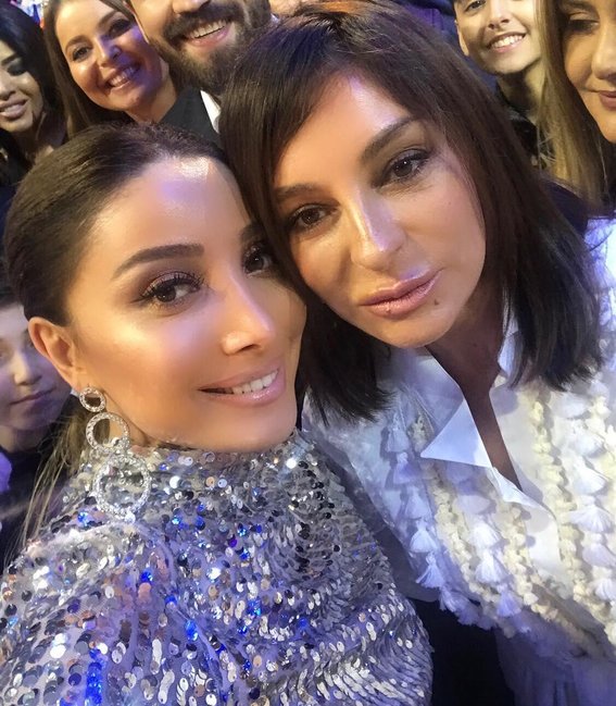 Məşhurlarımız Mehriban Əliyeva ilə bir arada - Fotolar