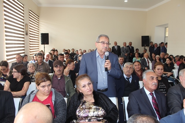 Nəsimi rayonunda vətəndaşların səyyar qəbulu - FOTOLAR