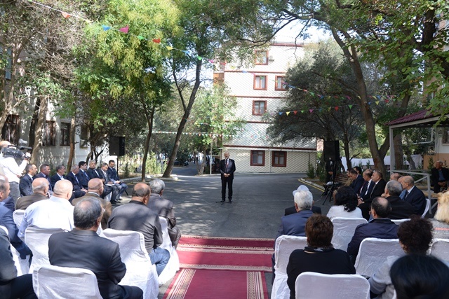 Nəsimi rayonunda vətəndaşların səyyar qəbulu - FOTOLAR