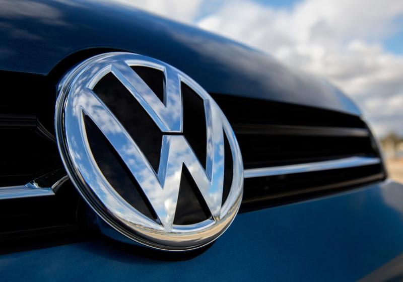 Azərbaycanda satılan “Range Rover” və “Volkswagen” avtomobilləri haqda ŞOK İDDİA