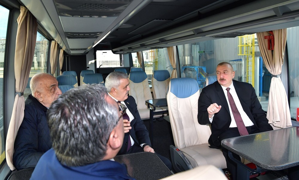 İlham Əliyev Sumqayıtda zavodunun açılışında iştirak edib - FOTOLAR