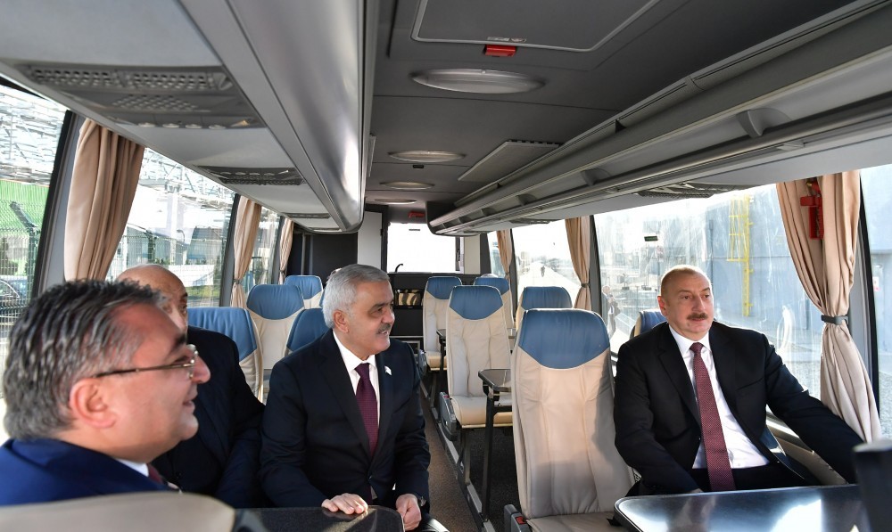 İlham Əliyev Sumqayıtda zavodunun açılışında iştirak edib - FOTOLAR