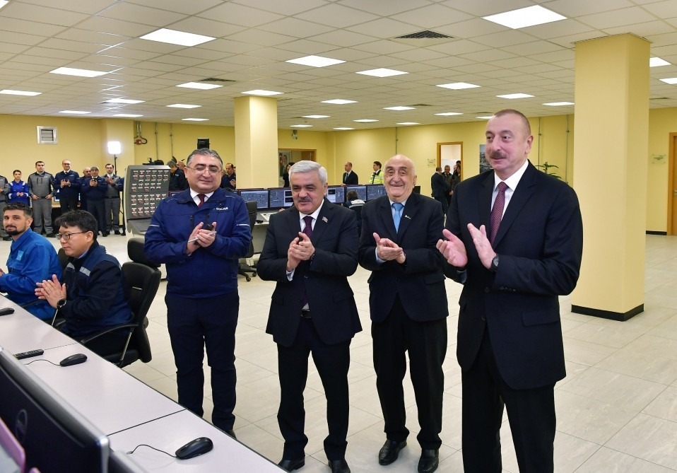 İlham Əliyev Sumqayıtda zavodunun açılışında iştirak edib - FOTOLAR