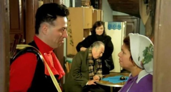 Məşhur filmdəki səhv 33 il sonra ortaya çıxdı - FOTO