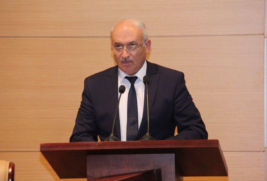 Zaur Hüseynov müşavirinə yüksək vəzifə verdi