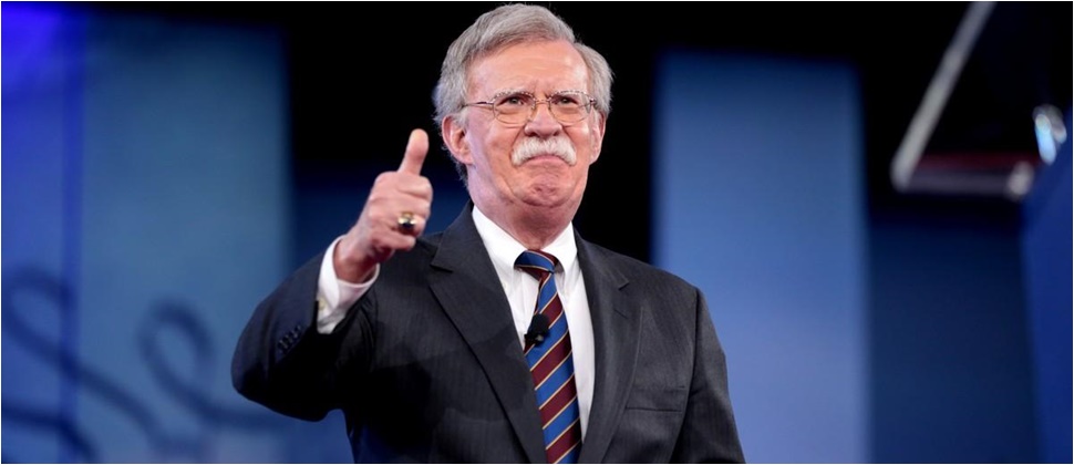 Con Bolton İlham Əliyevə zəng edib