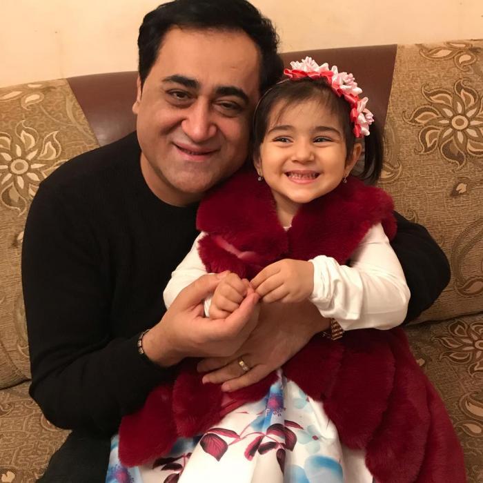 Elgiz Əkbərin 3 yaşlı qızı - Foto