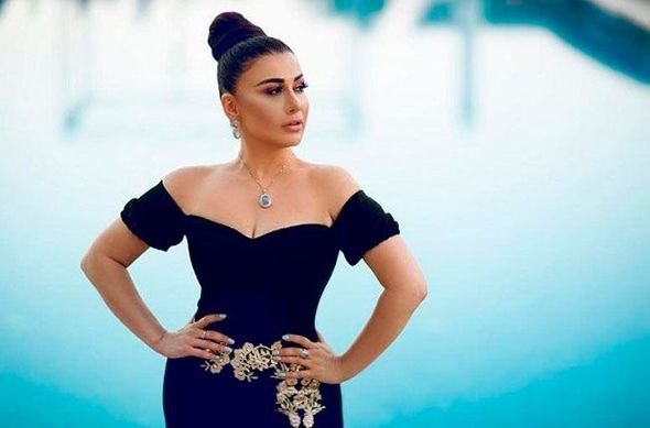 Hansı məşhurlara bahalı avtomobillər hədiyyə olunub? - FOTO-VİDEO