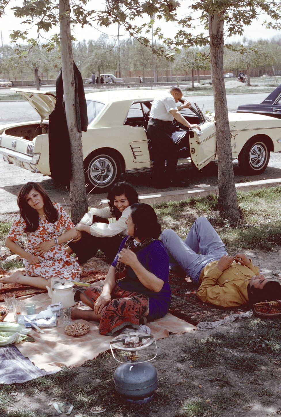 İran dünən, bu gün, sabah- Fotolar