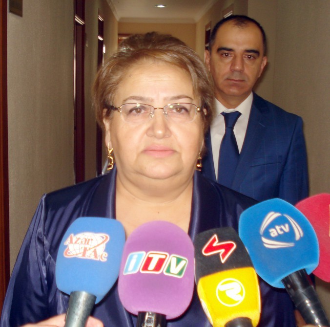 Novruz Məmmədov xanım hüquqşünası vəzifəyə təyin etdi - FOTO