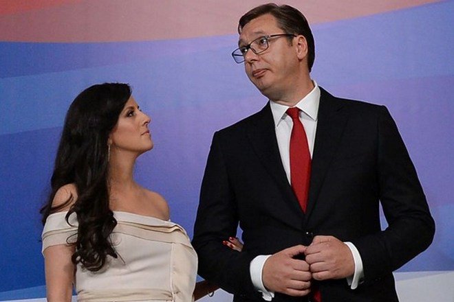 Faciəvi keçmişi olan, var-dövlətdən yan qaçan prezident - FOTO